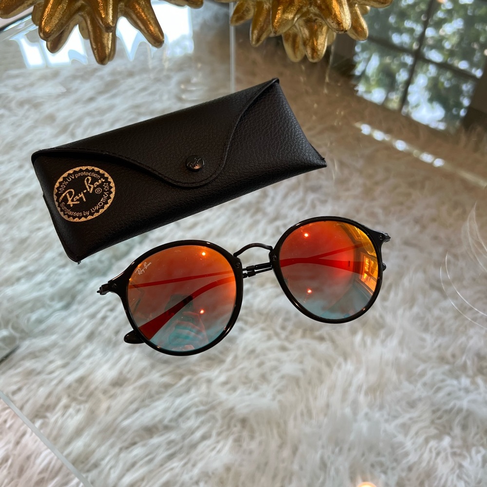 Polarized ray-bans